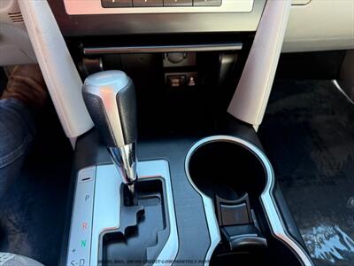 2013 Toyota Camry LE   - Photo 25 - Garden City, ID 83714