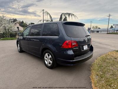 2009 Volkswagen Routan SEL   - Photo 4 - Garden City, ID 83714