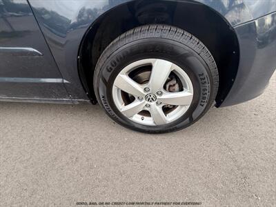 2009 Volkswagen Routan SEL   - Photo 19 - Garden City, ID 83714