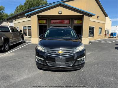 2015 Chevrolet Traverse LT   - Photo 2 - Garden City, ID 83714