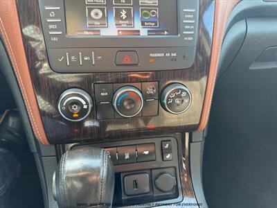 2015 Chevrolet Traverse LT   - Photo 29 - Garden City, ID 83714