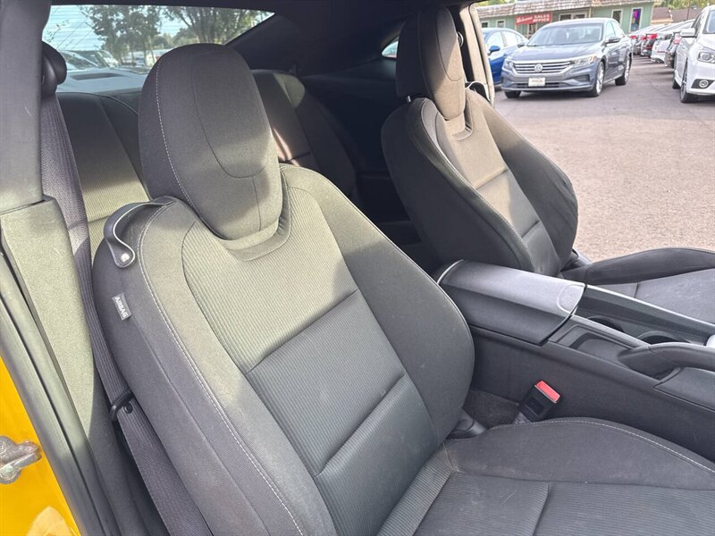 2012 Chevrolet Camaro LT 2dr Coupe w/1LT - Photo 15 - Garden City, ID 83714