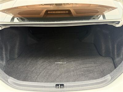 2016 Toyota Corolla LE   - Photo 17 - Garden City, ID 83714