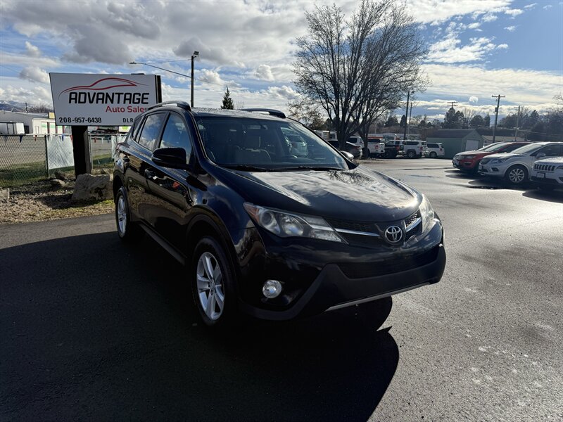 2014 Toyota RAV4 XLE   - Photo 1 - Garden City, ID 83714