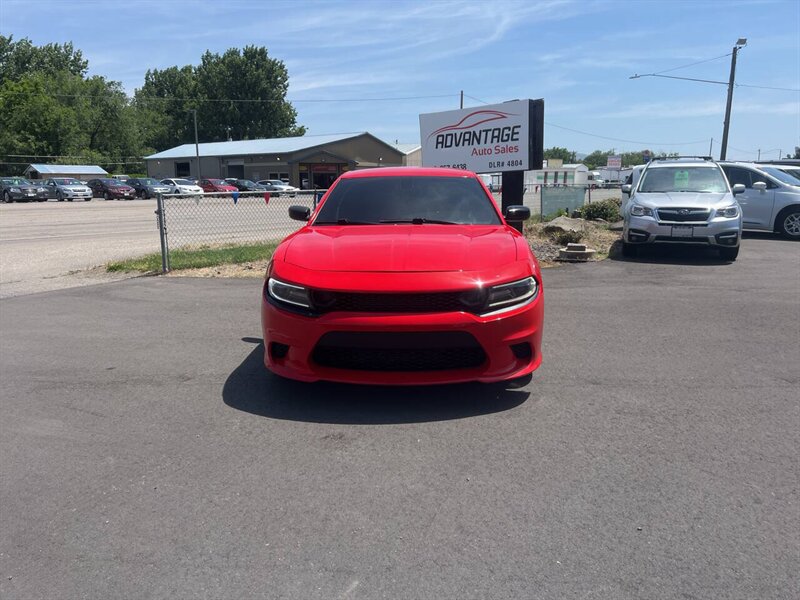 2018 Dodge Charger SXT 4dr Sedan - Photo 2 - Garden City, ID 83714