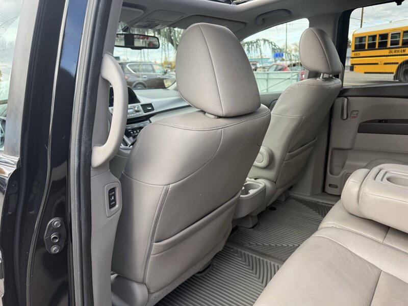 2013 Honda Odyssey EX L 4dr Mini Van - Photo 16 - Garden City, ID 83714