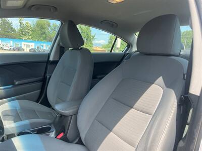 2018 Kia Forte LX 4dr Sedan 6A - Photo 11 - Garden City, ID 83714