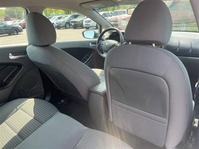 2018 Kia Forte LX 4dr Sedan 6A - Photo 18 - Garden City, ID 83714