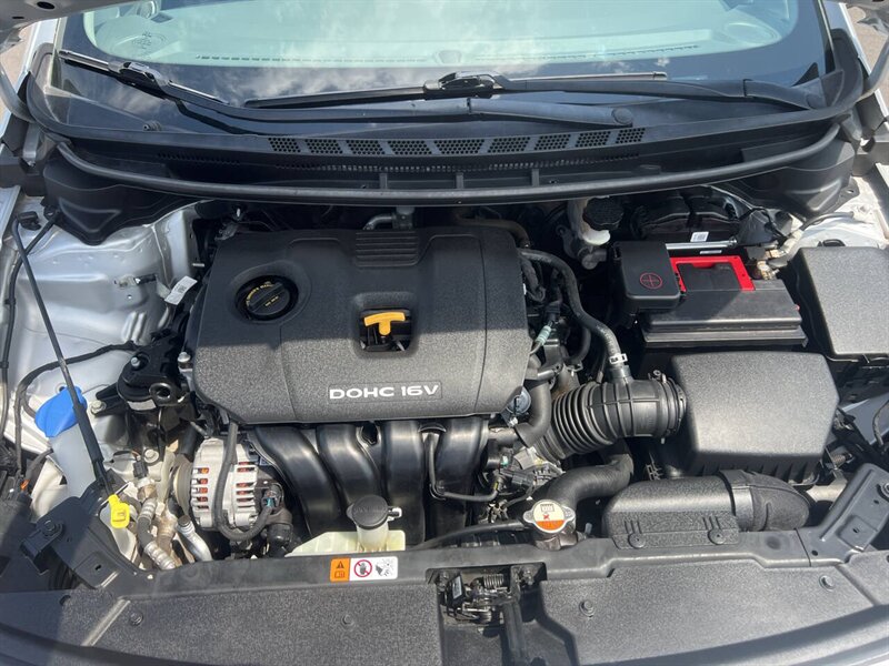 2018 Kia Forte LX 4dr Sedan 6A - Photo 22 - Garden City, ID 83714