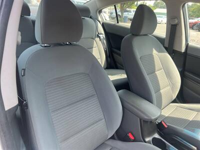 2018 Kia Forte LX 4dr Sedan 6A - Photo 19 - Garden City, ID 83714