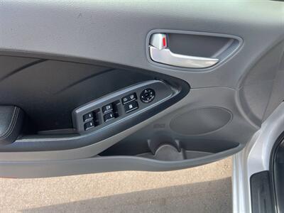 2018 Kia Forte LX 4dr Sedan 6A - Photo 24 - Garden City, ID 83714