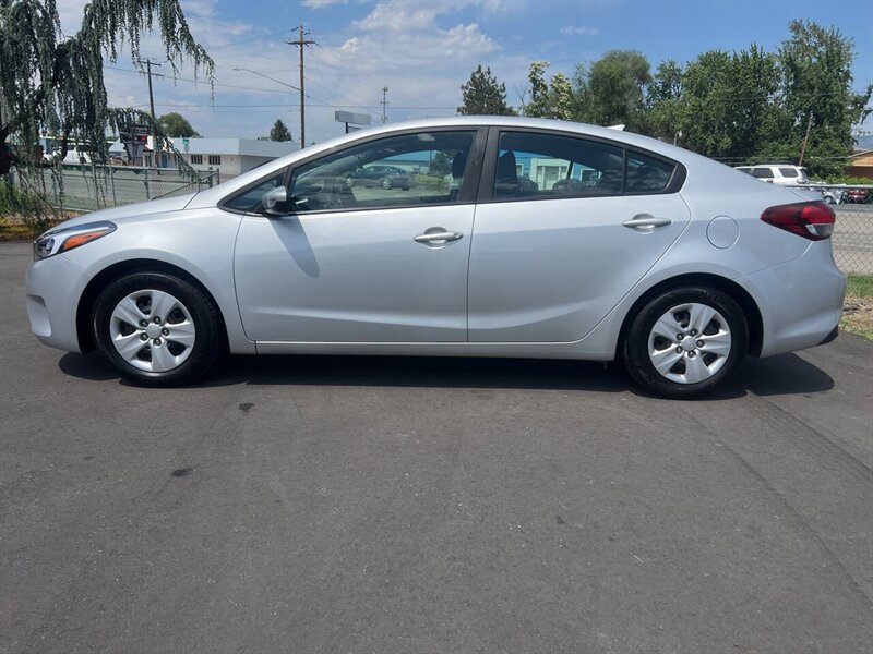 2018 Kia Forte LX 4dr Sedan 6A - Photo 3 - Garden City, ID 83714