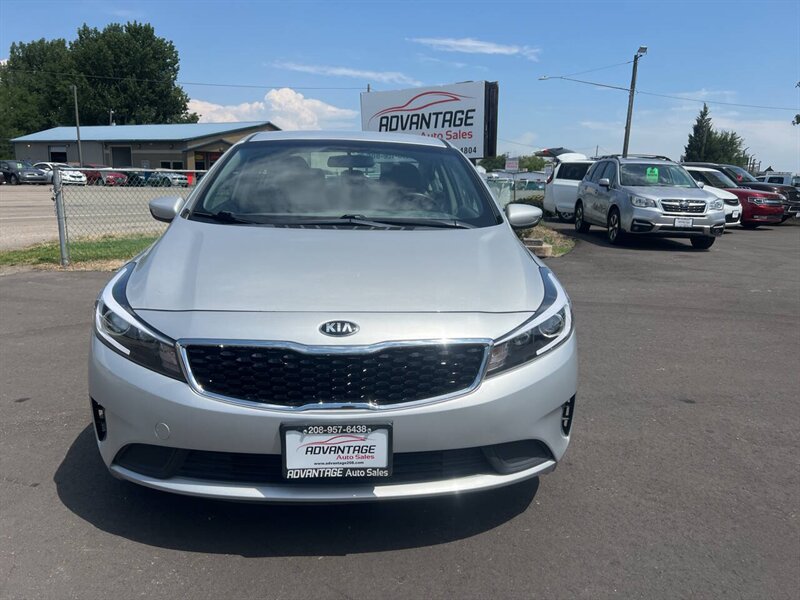 2018 Kia Forte LX 4dr Sedan 6A - Photo 2 - Garden City, ID 83714