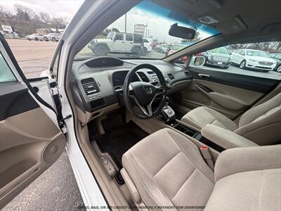 2011 Honda Civic GX   - Photo 11 - Garden City, ID 83714