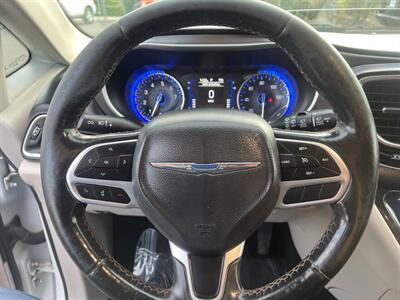 2020 Chrysler Pacifica Touring L 4dr Mini Van - Photo 25 - Garden City, ID 83714