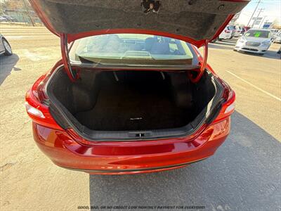 2016 Nissan Altima 2.5 SR   - Photo 18 - Garden City, ID 83714