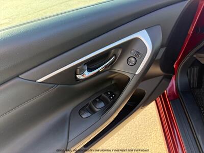 2016 Nissan Altima 2.5 SR   - Photo 23 - Garden City, ID 83714