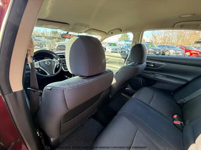 2016 Nissan Altima 2.5 SR   - Photo 16 - Garden City, ID 83714