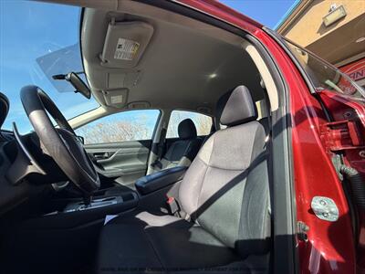 2016 Nissan Altima 2.5 SR   - Photo 13 - Garden City, ID 83714