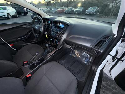 2017 Ford Focus S   - Photo 21 - Garden City, ID 83714