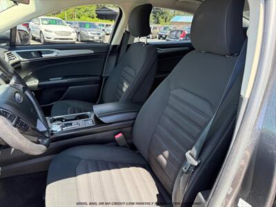2018 Ford Fusion SE - Photo 11 - Garden City, ID 83714