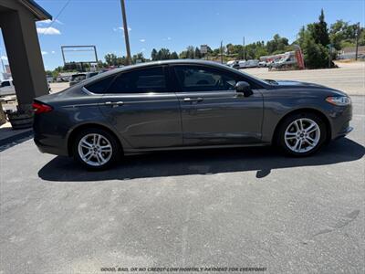 2018 Ford Fusion SE - Photo 7 - Garden City, ID 83714