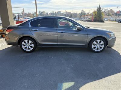 2010 Honda Accord EX-L V6 - Photo 8 - Garden City, ID 83714