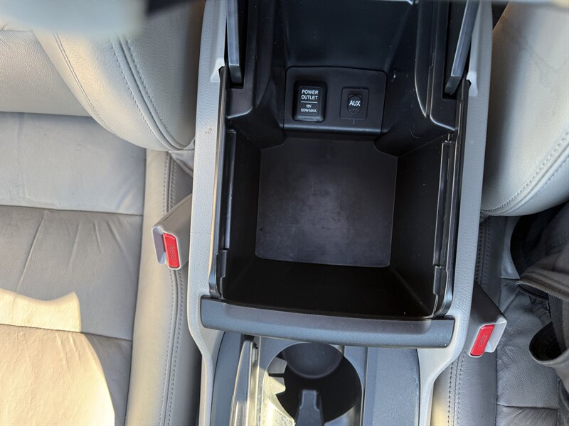 2010 Honda Accord EX-L V6 - Photo 29 - Garden City, ID 83714