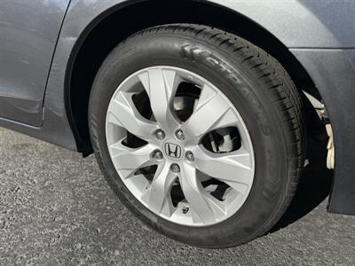 2010 Honda Accord EX-L V6 - Photo 24 - Garden City, ID 83714