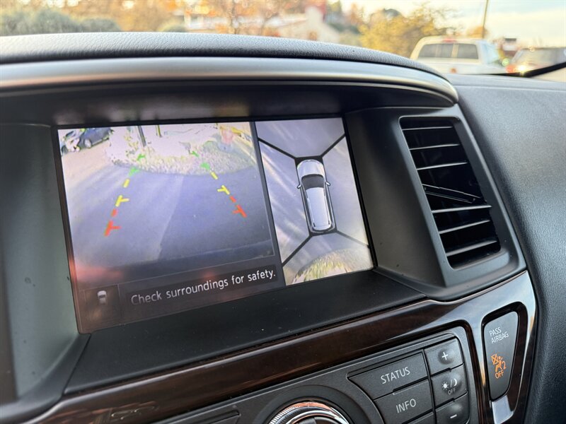 2015 Nissan Pathfinder Platinum V6 - Photo 14 - Garden City, ID 83714