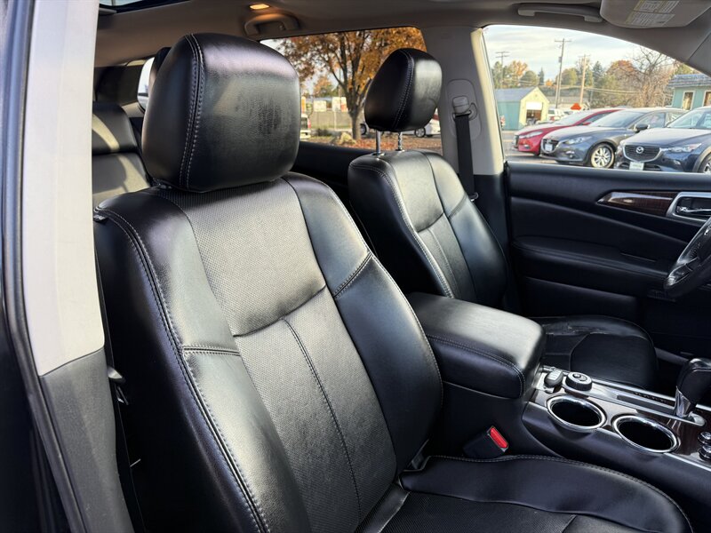 2015 Nissan Pathfinder Platinum V6 - Photo 24 - Garden City, ID 83714