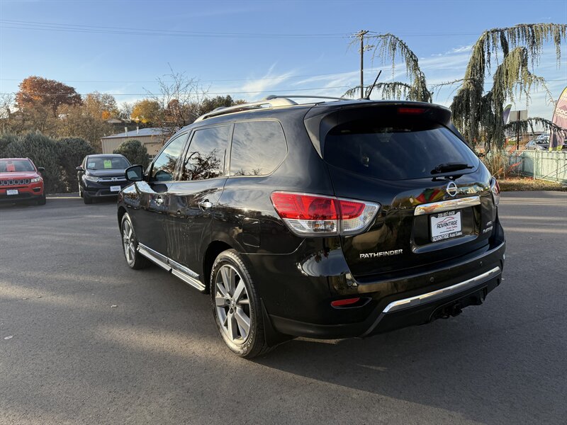 2015 Nissan Pathfinder Platinum V6 - Photo 5 - Garden City, ID 83714