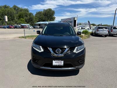 2015 Nissan Rogue SV   - Photo 2 - Garden City, ID 83714