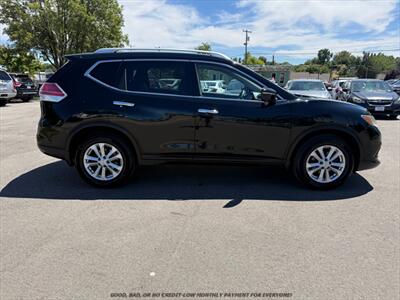 2015 Nissan Rogue SV   - Photo 8 - Garden City, ID 83714