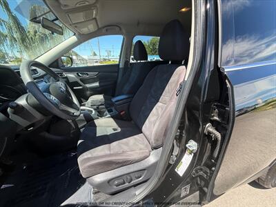 2015 Nissan Rogue SV   - Photo 22 - Garden City, ID 83714