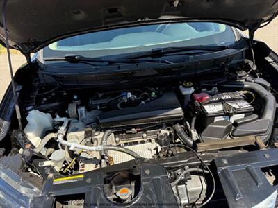 2015 Nissan Rogue SV   - Photo 21 - Garden City, ID 83714