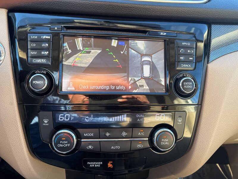 2015 Nissan Rogue SL AWD 4dr Crossover - Photo 14 - Garden City, ID 83714