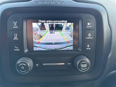 2016 Jeep Renegade Sport 4dr SUV - Photo 13 - Garden City, ID 83714