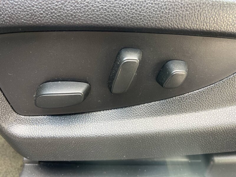 2017 Chevrolet Silverado 1500 LT 4x4 4dr Crew Cab 5.8 ft. SB - Photo 26 - Garden City, ID 83714