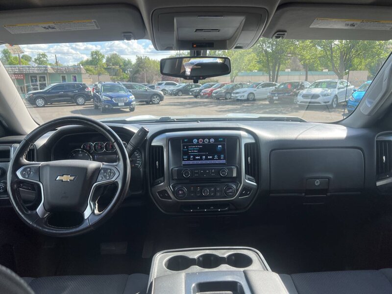 2017 Chevrolet Silverado 1500 LT 4x4 4dr Crew Cab 5.8 ft. SB - Photo 7 - Garden City, ID 83714