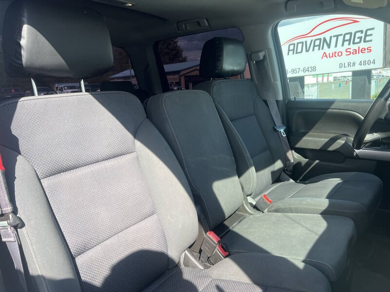 2017 Chevrolet Silverado 1500 LT 4x4 4dr Crew Cab 5.8 ft. SB - Photo 17 - Garden City, ID 83714