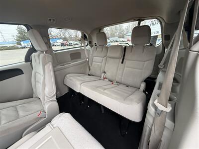 2018 Dodge Grand Caravan SE   - Photo 17 - Garden City, ID 83714