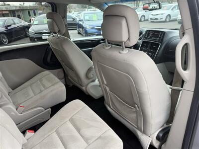 2018 Dodge Grand Caravan SE   - Photo 21 - Garden City, ID 83714