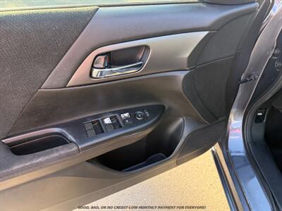 2013 Honda Accord LX - Photo 23 - Garden City, ID 83714