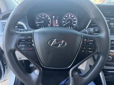 2016 Hyundai SONATA SE - Photo 22 - Garden City, ID 83714