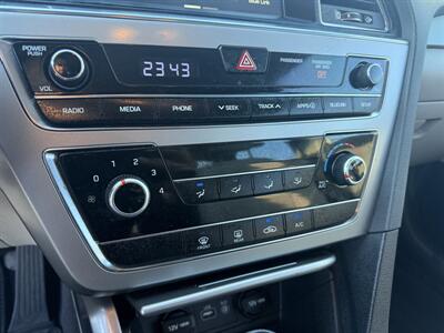 2016 Hyundai SONATA SE - Photo 24 - Garden City, ID 83714