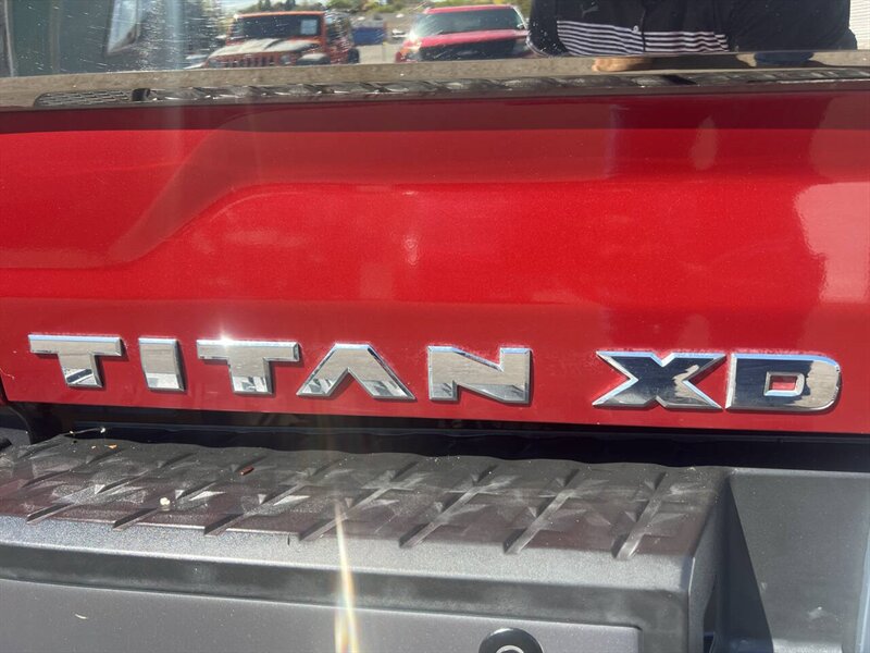2016 Nissan Titan XD Platinum Reserve 4x4 4dr Crew Cab Pickup (Diesel) - Photo 36 - Garden City, ID 83714