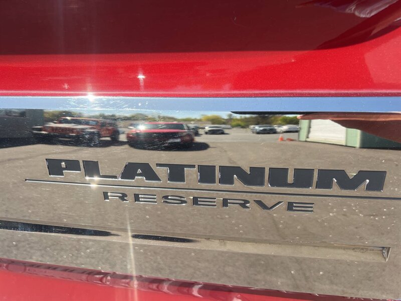 2016 Nissan Titan XD Platinum Reserve 4x4 4dr Crew Cab Pickup (Diesel) - Photo 37 - Garden City, ID 83714