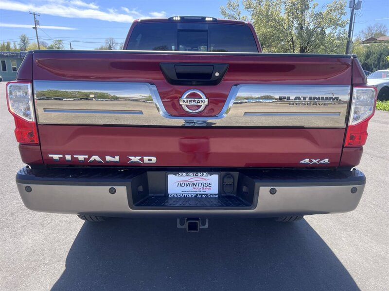2016 Nissan Titan XD Platinum Reserve 4x4 4dr Crew Cab Pickup (Diesel) - Photo 7 - Garden City, ID 83714