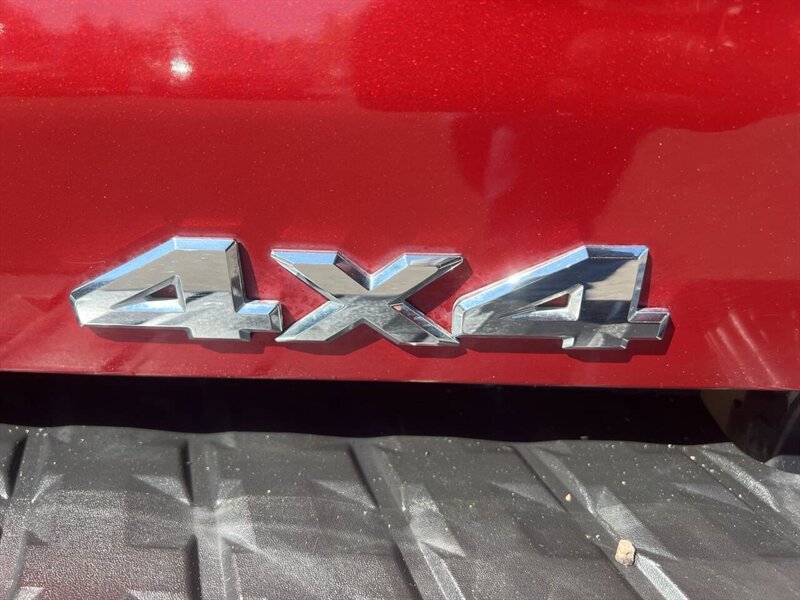 2016 Nissan Titan XD Platinum Reserve 4x4 4dr Crew Cab Pickup (Diesel) - Photo 38 - Garden City, ID 83714